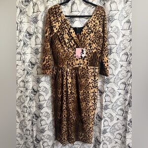 Vixen Leopard Starlet Wiggle XL NEW